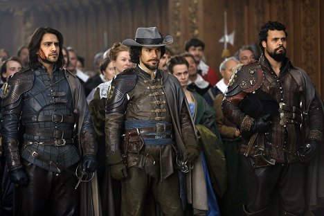 Luke Pasqualino, Santiago Cabrera, Howard Charles - The Musketeers - We Are the Garrison - Photos