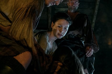 Caitríona Balfe - Outlander - Die Highland-Saga - Schlachtplan - Filmfotos