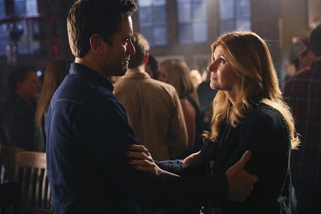 Connie Britton - Nashville - Can't Get Used to Losing You - Kuvat elokuvasta