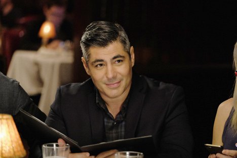 Danny Nucci - The Fosters - First Impressions - De la película