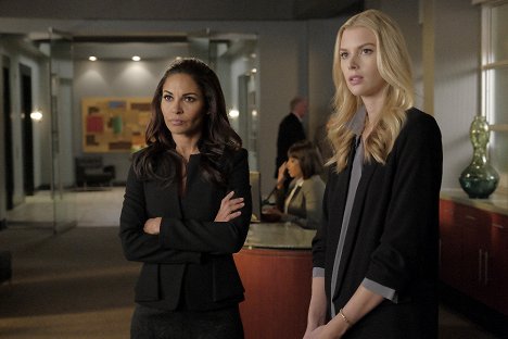 Salli Richardson-Whitfield, Emma Ishta - Stitchers - Az összefűzők - Pretty Little Lawyers - Filmfotók