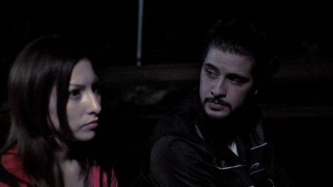 Lorena King, Eddy Acosta - Beware - De la película