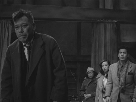 Takashi Shimura, Reiko Mori, Yoshiko Yamaguchi, Toshirō Mifune - Skandal - Z filmu