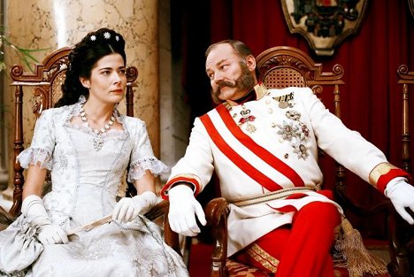 Sandra Ceccarelli, Klaus Maria Brandauer - Kronprinz Rudolf - De la película