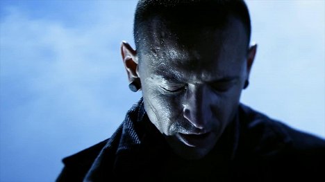 Chester Bennington - Linkin Park: Final Masquerade - De la película