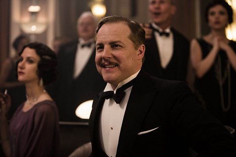 Katherine Kelly, Samuel West - Pan Selfridge - Episode 1 - Z filmu