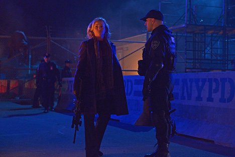 Samantha Mathis - Agresivní virus - Bitva o Red Hook - Z filmu