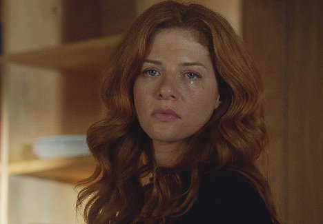 Rachelle Lefevre - Pod kopułą - Plan B - Z filmu