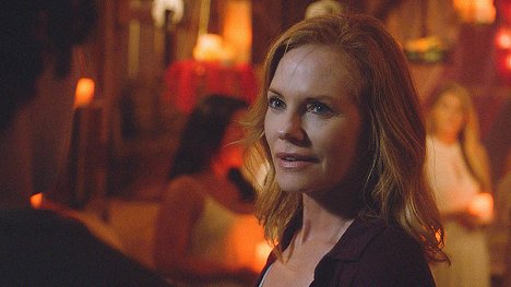 Marg Helgenberger - Under the Dome - Plan B - Kuvat elokuvasta