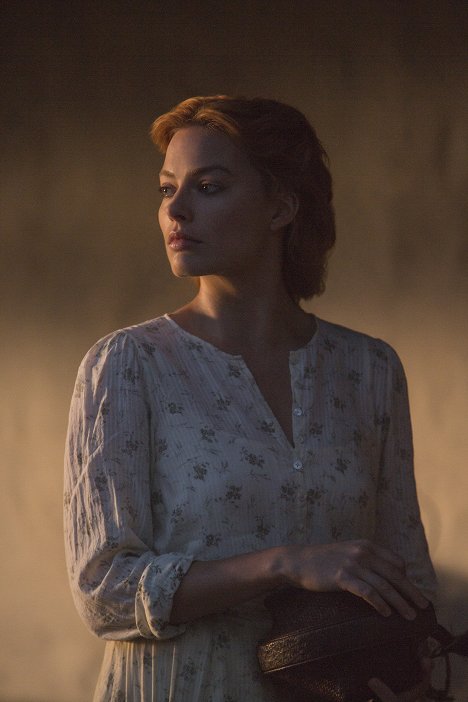 Margot Robbie - The Legend of Tarzan - Photos