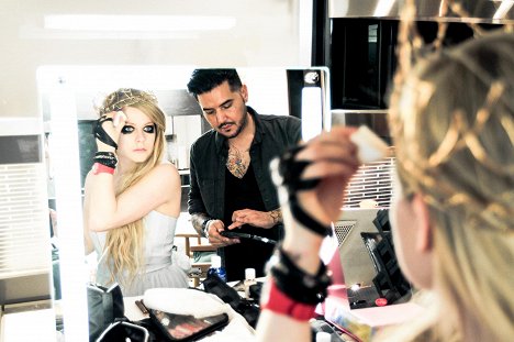 Avril Lavigne - Avril Lavigne - Here's to Never Growing Up - Dreharbeiten