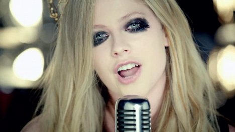 Avril Lavigne - Avril Lavigne - Here's to Never Growing Up - Van film
