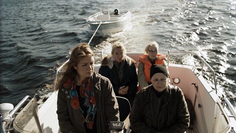 Claudia Galli Concha, Eva Fritjofson, Harriet Andersson - El mar da, el mar quita - De la película