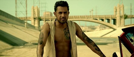 Gippy Grewal - Faraar - Do filme