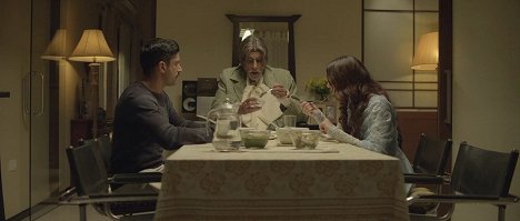 Farhan Akhtar, Amitabh Bachchan - Wazir - Film
