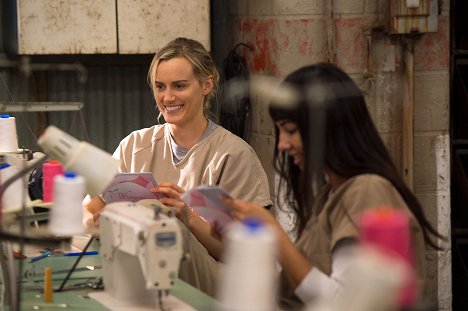 Taylor Schilling - Orange Is the New Black - Ching Chong Chang - Photos