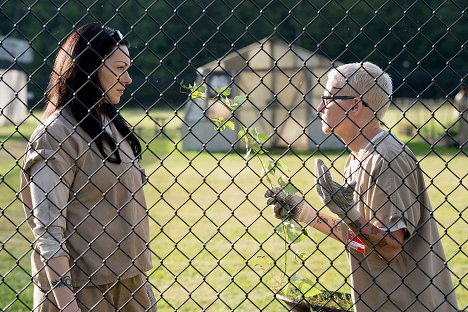 Laura Prepon, Lori Petty - Orange Is the New Black - Furcht und andere Gerüche - Filmfotos