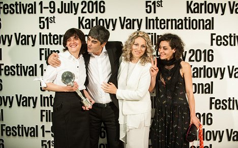 Russudan Glurjidze, Salome Demuria - Slavnostní zakončení MFF Karlovy Vary 2016 - Filmfotos