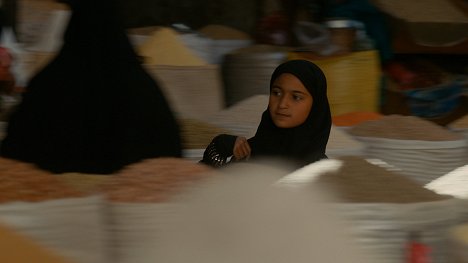 Reham Mohammed - Nojoom, 10 anos, Divorciada - Do filme