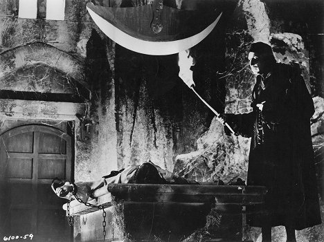 Vincent Price - The Pit and the Pendulum - Photos
