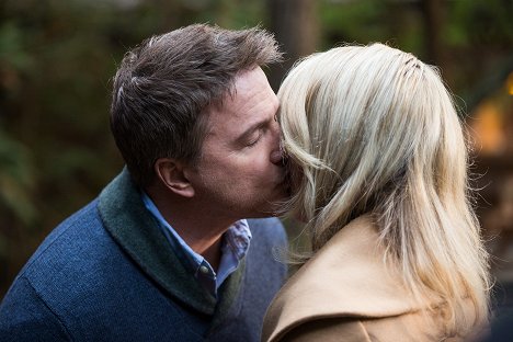 Lochlyn Munro - The Game of Love - Photos