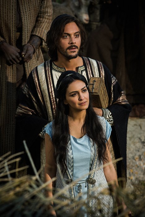 Jack Huston, Nazanin Boniadi - Ben-Hur - Photos