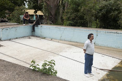 Wagner Moura - Narcos - Free at Last - Photos