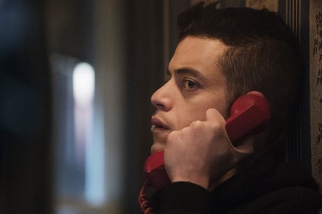 Rami Malek - Mr. Robot - eps2.2_init1.asec - De la película