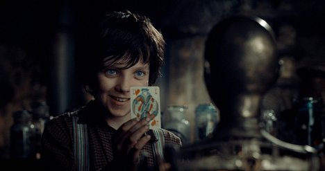 Asa Butterfield - Hugo - Photos