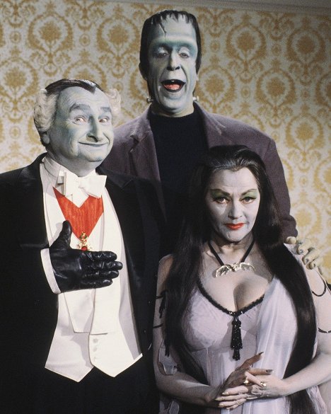 Al Lewis, Fred Gwynne, Yvonne De Carlo - Die Munsters: Die Rückkehr der Familie Frankenstein - Werbefoto