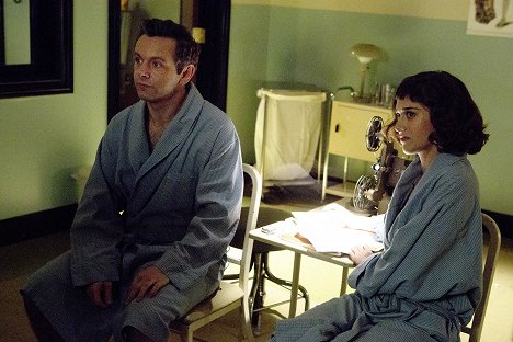 Michael Sheen, Lizzy Caplan - Masters of Sex - Love and Marriage - Photos