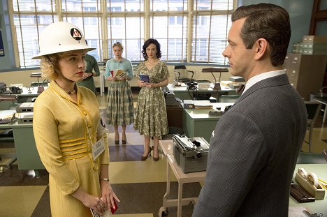 Heléne Yorke, Michael Sheen - Masters of Sex - Fallout - Photos