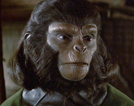 Natalie Trundy - Bitwa o Planetę Małp - Z filmu