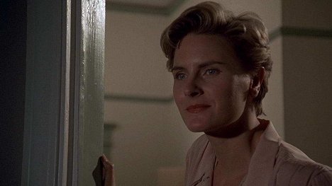 Denise Crosby | ČSFD.sk