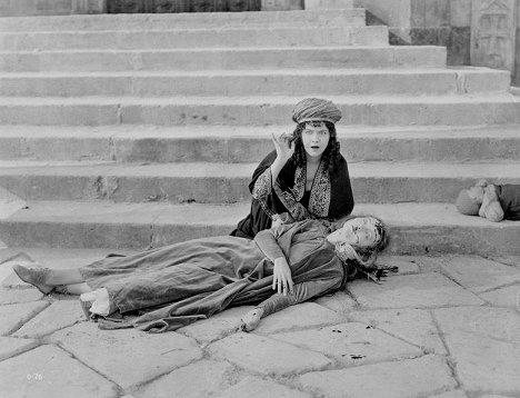 Lillian Gish - Romola - Kuvat elokuvasta