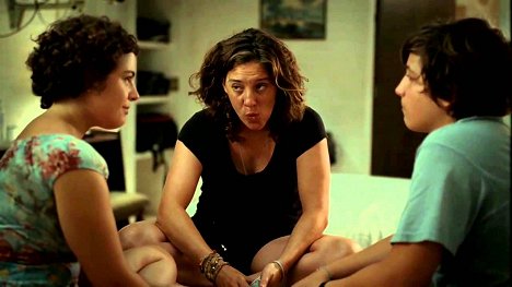 Danae Reynaud, María Renee Prudencio, Lucio Giménez Cacho - Club Sándwich - Film