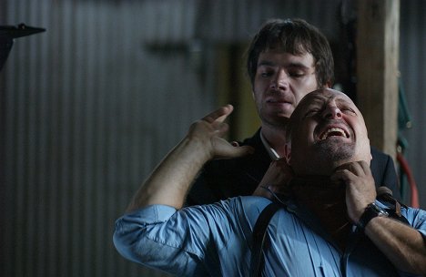 James D'Arcy, Michael Chiklis - Oběť: Lovec krve - Z filmu