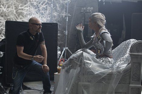Cedric Nicolas-Troyan, Emily Blunt - The Huntsman & The Ice Queen - Dreharbeiten
