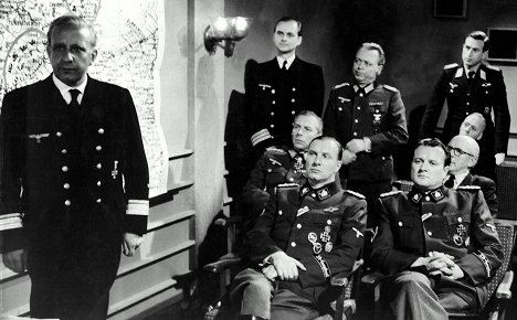 O.E. Hasse, Martin Held - Ein Leben für Deutschland - Admiral Canaris - Filmfotos