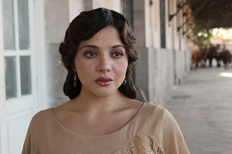 Teresa Ruiz - Apasionado Pancho Villa - De la película