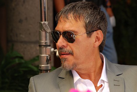 Pedro Damián - Deseo - De la película