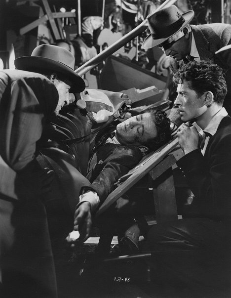 Robert Walker, Farley Granger - Extraños en un tren - De la película
