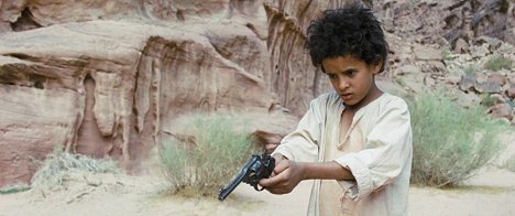 Jacir Eid Al-Hwietat - Theeb (l'enfant du désert) - Film