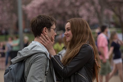 Joseph Gordon-Levitt, Shailene Woodley - Snowden - Filmfotos