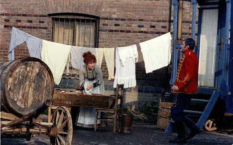 Jana Paulová, Patrick Préjean - Cirkus Humberto - Maringotka číslo osm - Z filmu