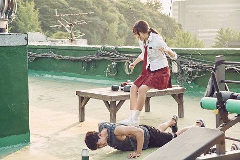 Taecyeon, So-hyeon Kim - Ssawooja gwishinah - Film
