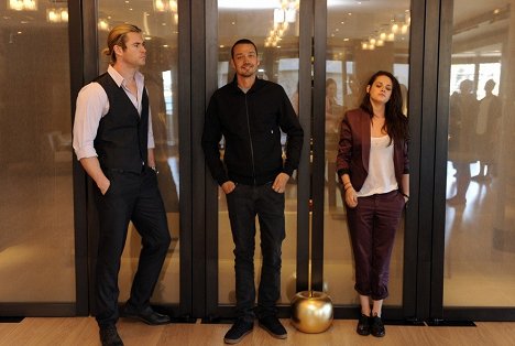 Chris Hemsworth, Rupert Sanders, Kristen Stewart - Snehulienka a lovec - Promo