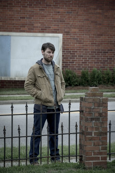 Patrick Fugit - Outcast - (I Remember) When She Loved Me - Photos