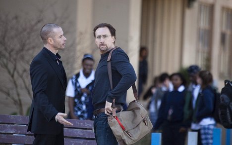 Guy Pearce, Nicolas Cage - Seeking Justice - Kuvat elokuvasta
