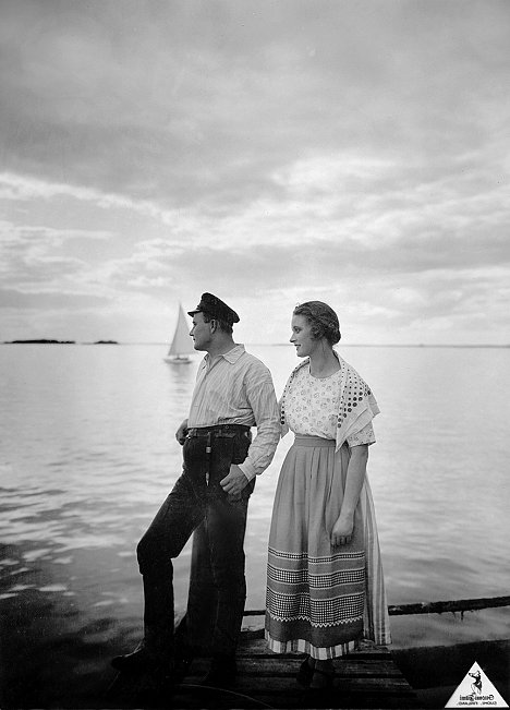 Wilho Ilmari, Irja Lindström - Myrskyluodon kalastaja - Filmfotók
